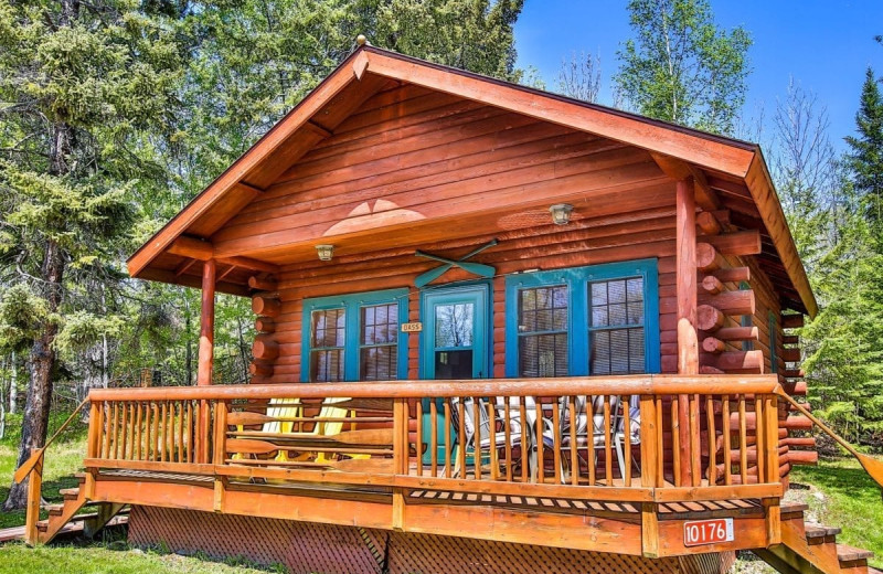 Cabin exterior at Kabetogama Lake Resorts.