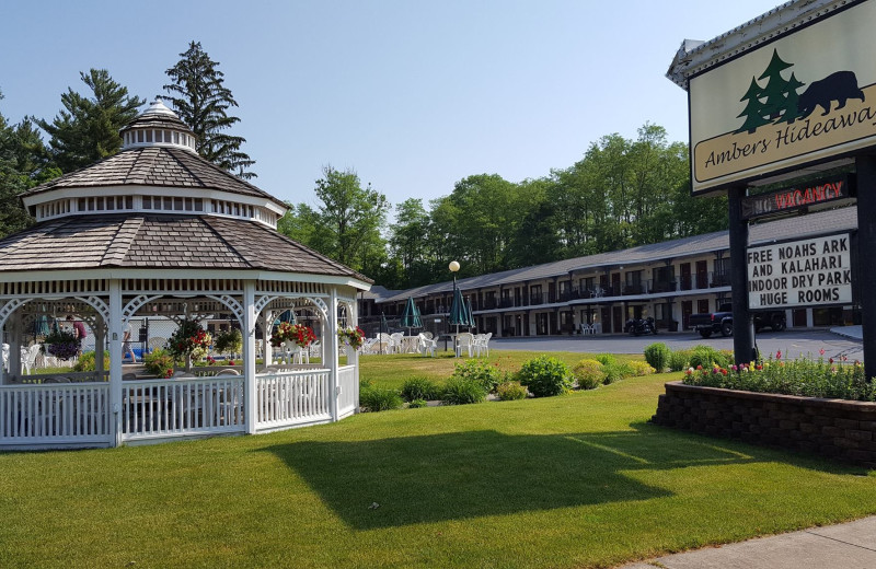 Black Hawk Motel & Suites