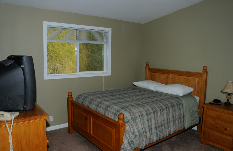 Bedroom at Retreats & Reunions R&R House.