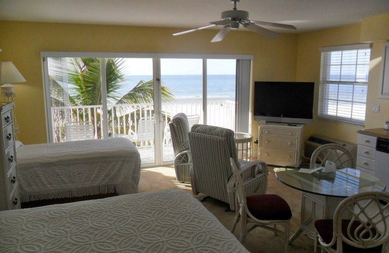 Guest room at Edison Beach House.