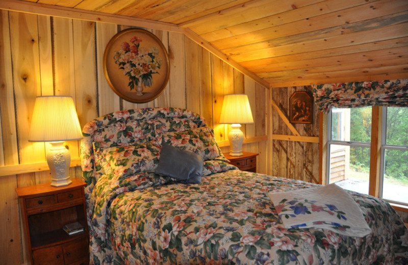 Guest room at Singletree Gun & Plough.