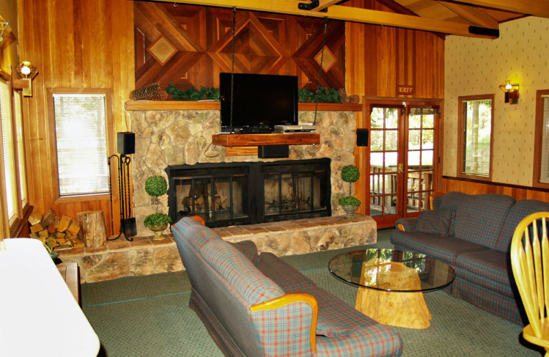 Lobby at the Mountain Retreat