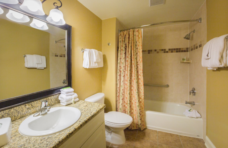 Guest bathroom at Holiday Inn Club Vacations at Orange Lake Resort.