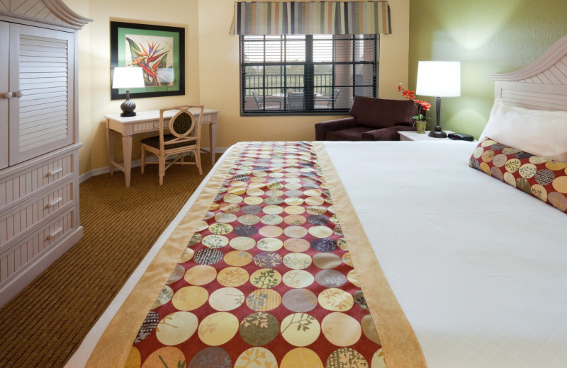 Guest room at Holiday Inn Club Vacations at Orange Lake Resort.