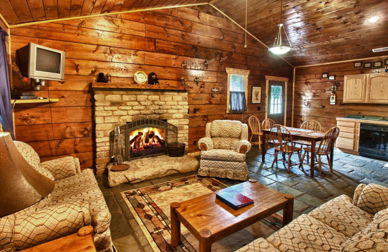 Rental living room at Hidden Creek Cabins.