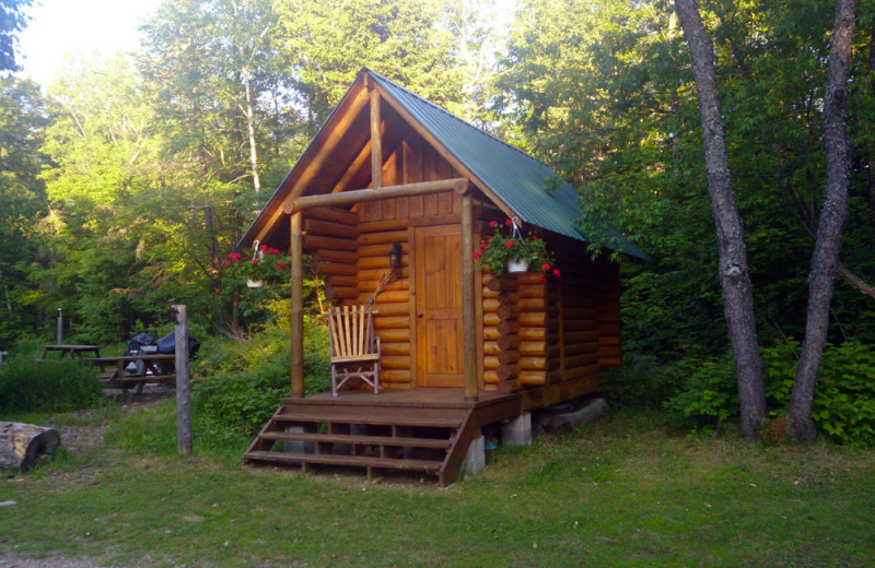 Sauna at Wolf Den Hostel and Nature Retreat.