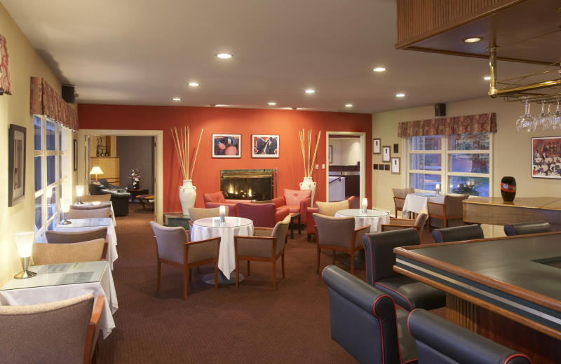 Grey Rock lounge at Heidel House Resort.