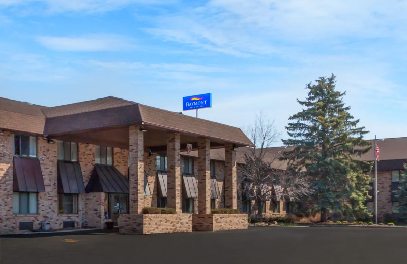 Exterior view of Fairview Inn.