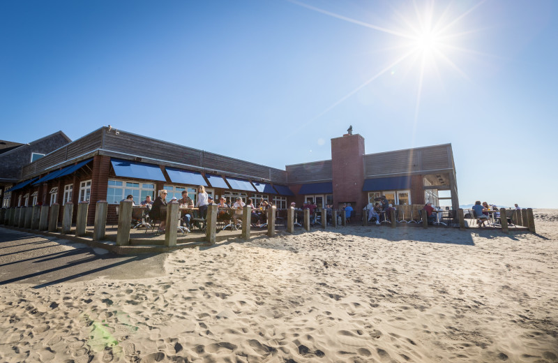 Dining at Inn at Cape Kiwanda.