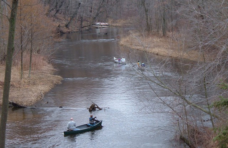 River at Riverbend Retreat Resort Lodge 