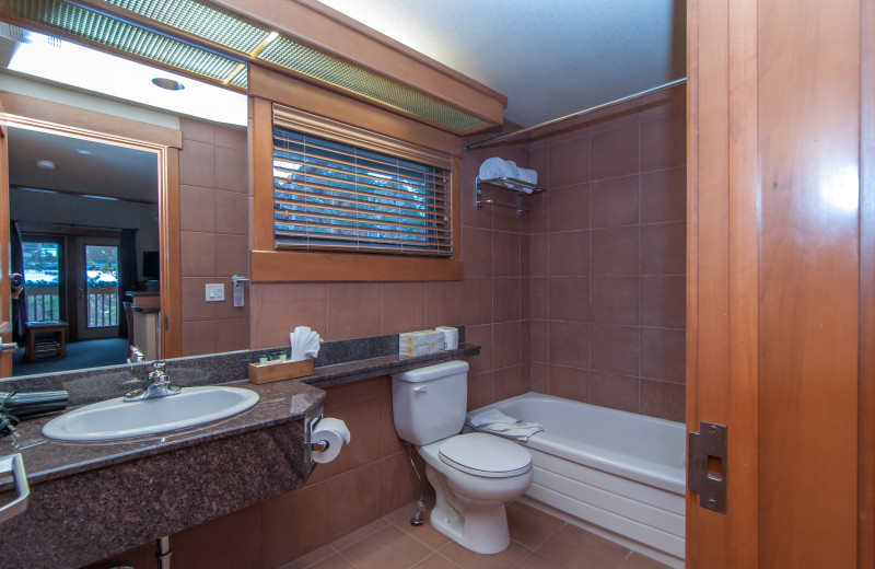 Guest bathroom at Hidden Ridge Resort.