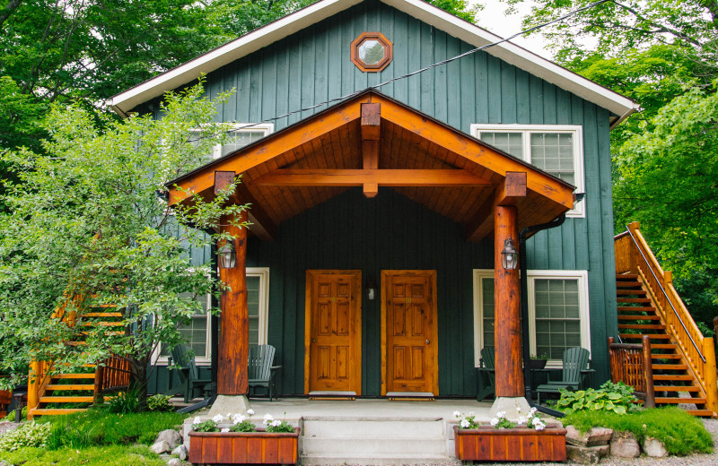 Cabin exterior at Heather Lodge.