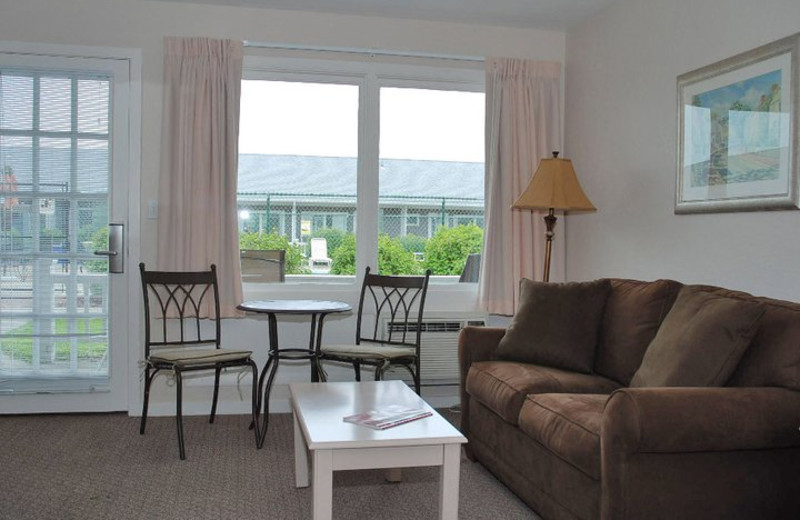 Poolside Room at The Beachside At Nantucket