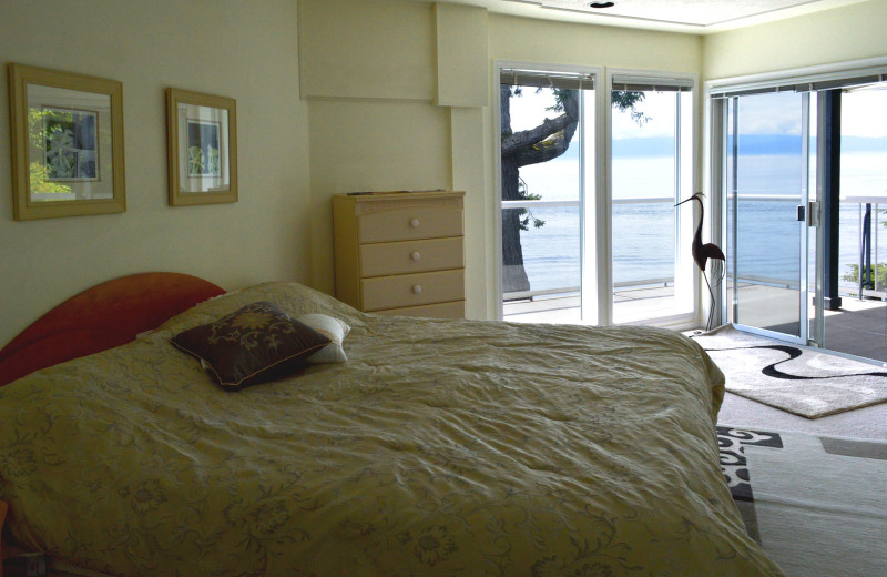 Rental bedroom at Island Vacation Homes.