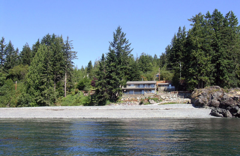 Rental beach at Island Vacation Homes.