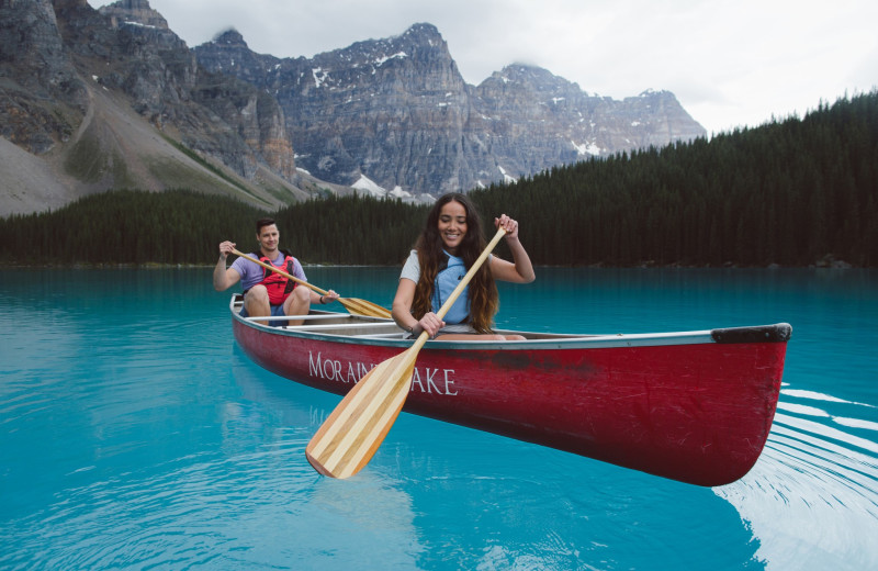 Canoeing at Mountaineer Lodge.