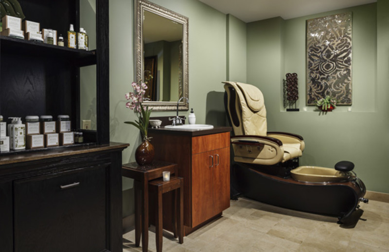 The spa at Alta's Rustler Lodge.