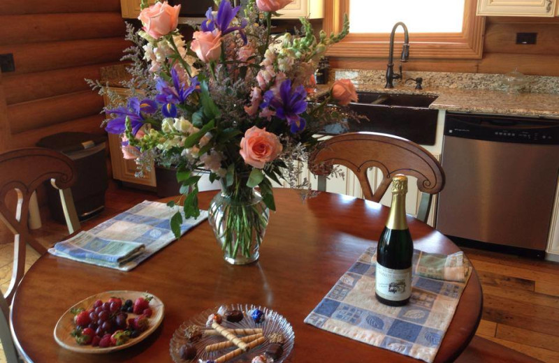 Guest kitchen at Wildberry Lodge.