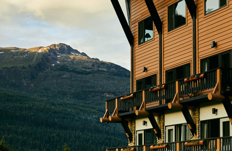 Exterior view of CMH Cariboos Lodge.