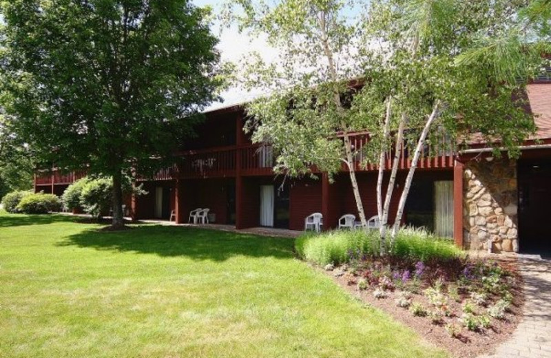 Exterior view of Fireside Inn & Suites at Lake Winnipesaukee.