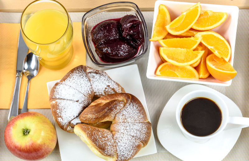 Breakfast at Made INN Vermont B&B.