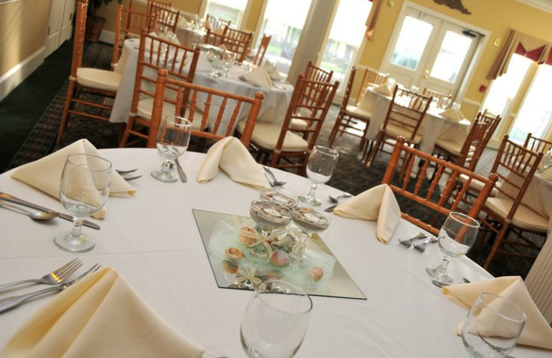 Wedding receptions at Brunswick Plantation Resort.