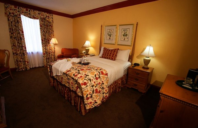 Guest Room at The Founders Inn