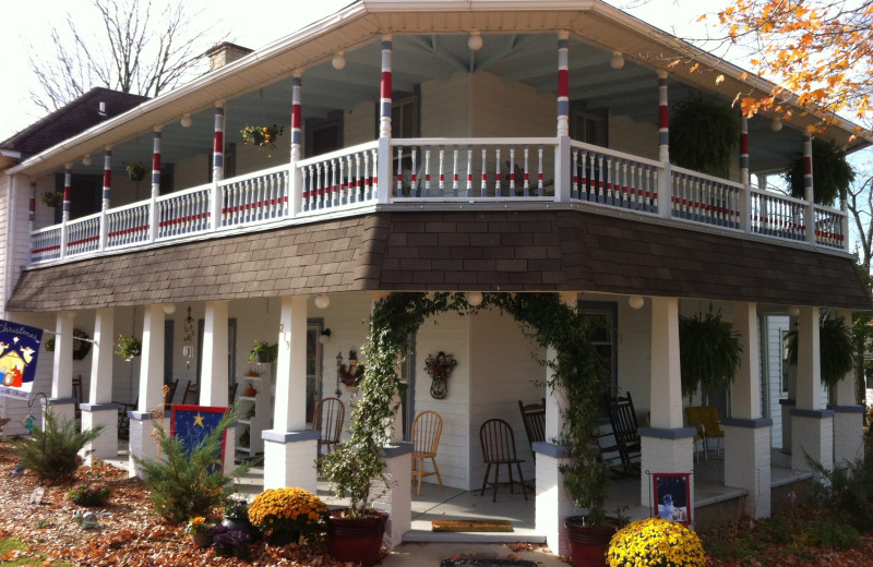 Exterior View of Ozark Country Inn