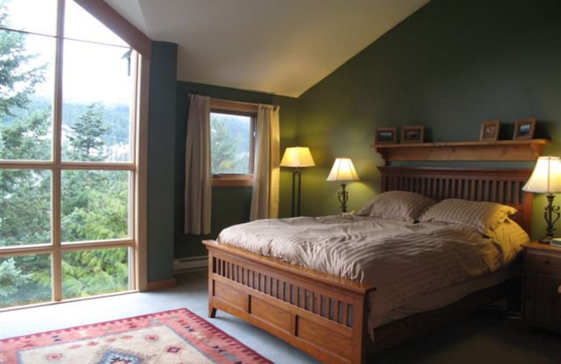 Guest bedroom at Whistler Retreats.