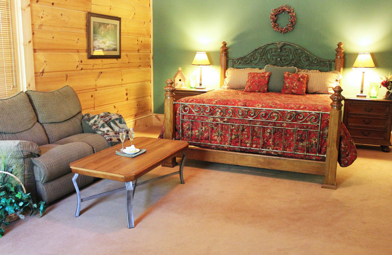 Guest room at House Mountain Inn.