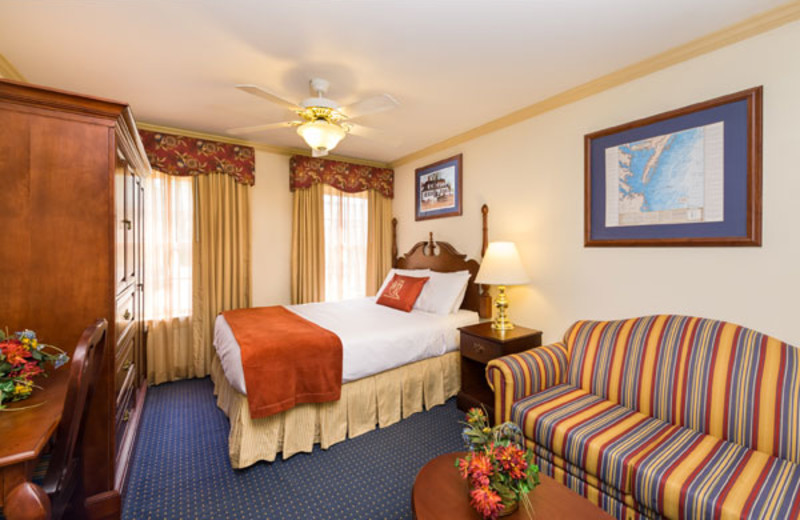 Guest room at Westgate Williamsburg.