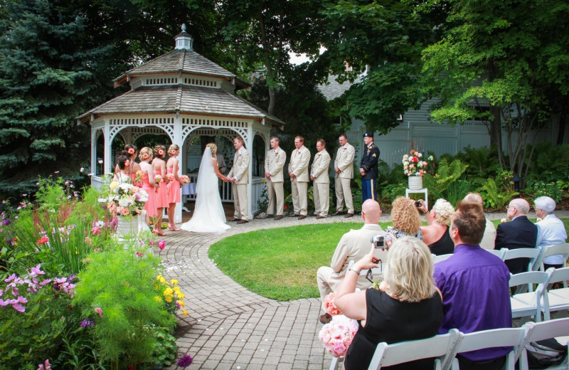 Wedding at Harbour View Inn.