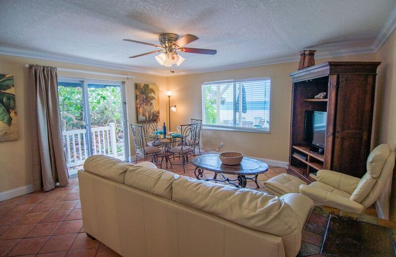 Guest living room at Anna Maria Island Inn.