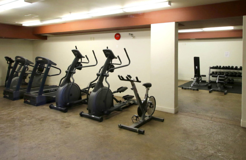 Rental gym at realTopia Vacation Rentals.