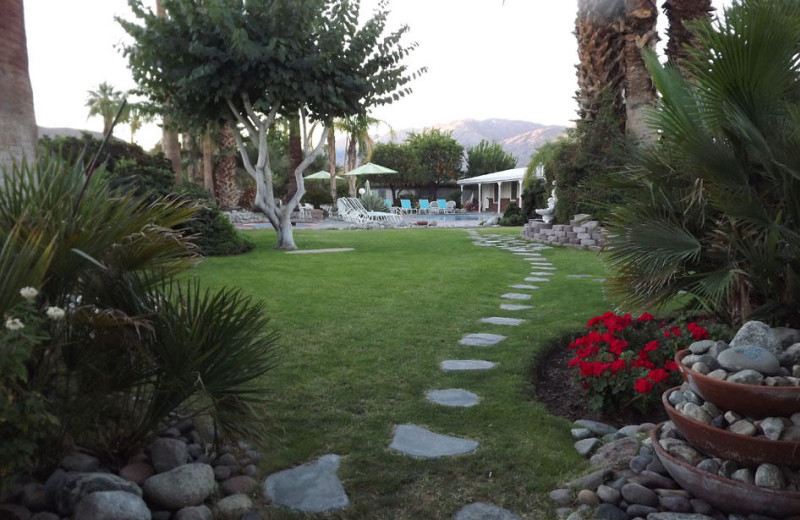Exterior view of Alpine Gardens Hotel.