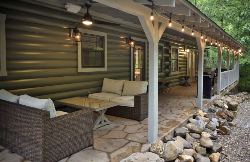 Rental porch at White Glove Luxury Cabins.