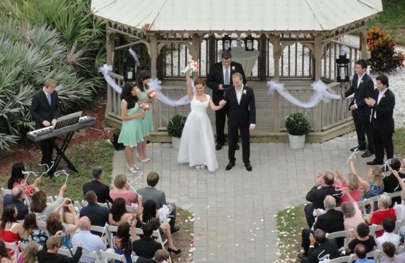 Wedding at Crowne Plaza Melbourne Oceanfront Resort.