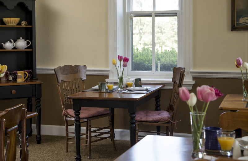 Dining at Pheasantfield Bed