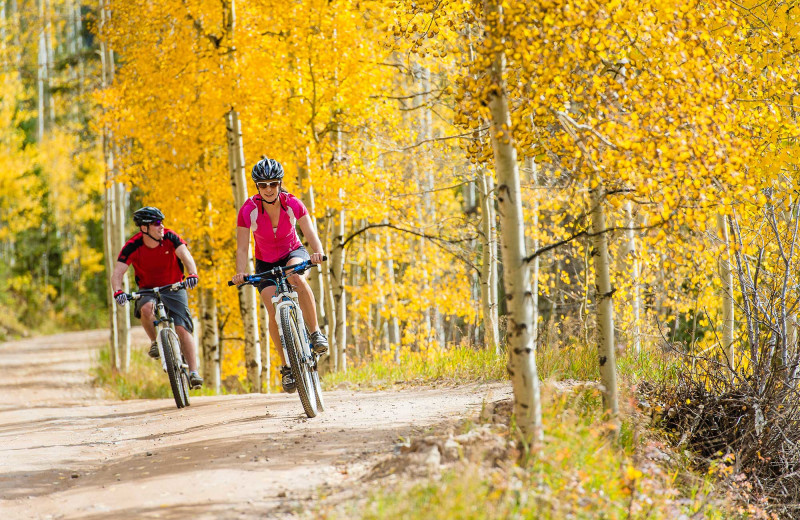 Biking in the fall at Manor Vail Lodge.