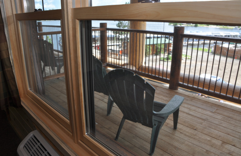 Guest balcony at Voyagaire Lodge and Houseboats.