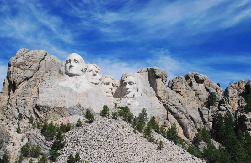 Mount Rushmore near American Pines Cabins.