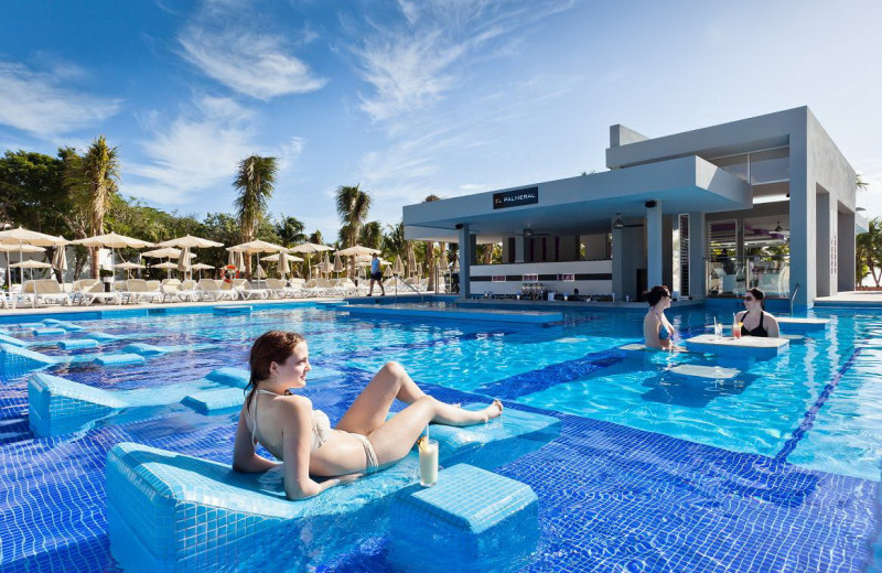 Outdoor pool at RIU Palace Mexico.