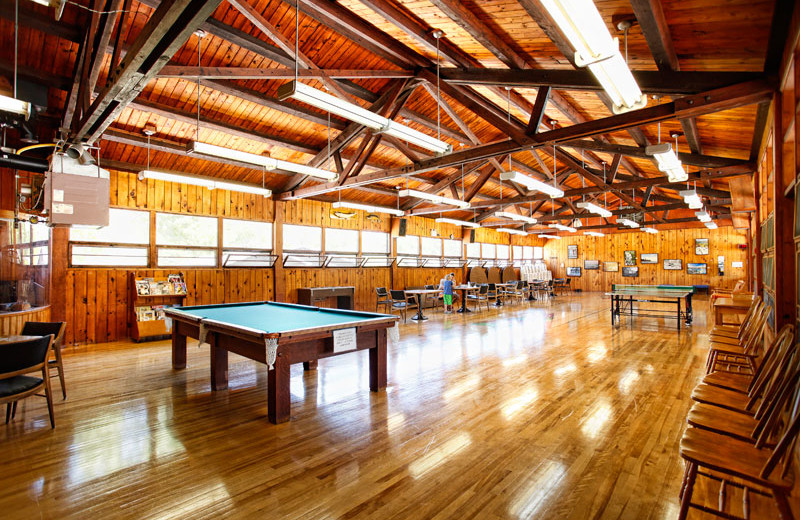 Game room at Killarney Mountain Lodge.