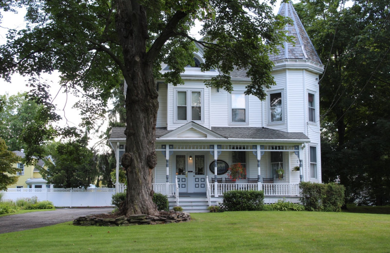 Summer at Stonegate Bed & Breakfast