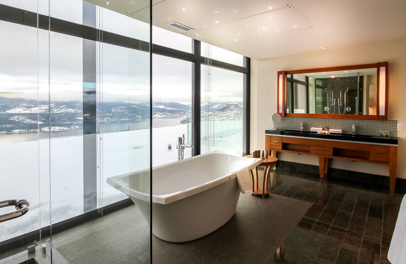 Guest bathroom at Sparkling Hill Resort.