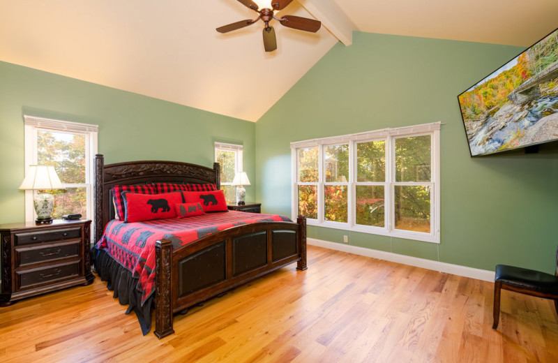 Bedroom at American Patriot Getaways - Checkered Bear Lodge.