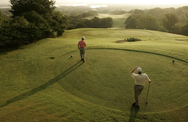 Hitting the Greens at Horseshoe Bay Resort