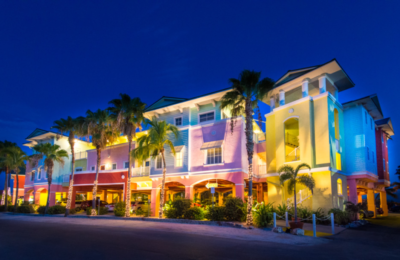 Exterior view of Lighthouse Resort Inn & Suites.