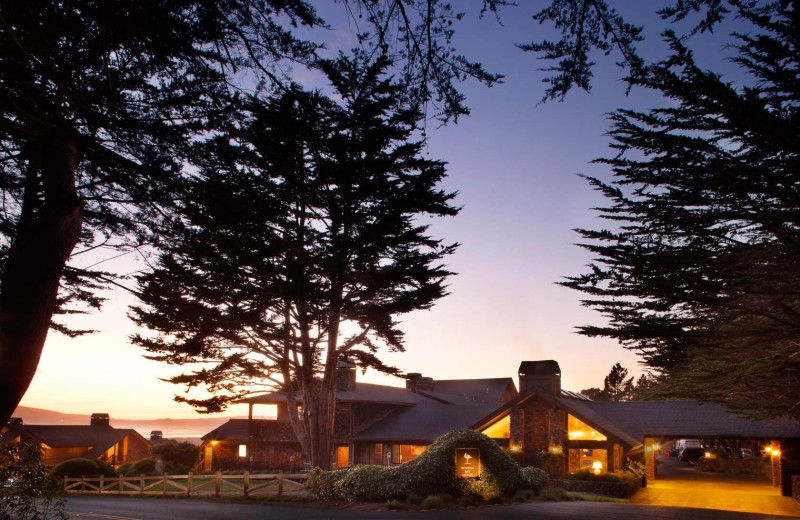 Exterior view of The Bodega Bay Lodge 