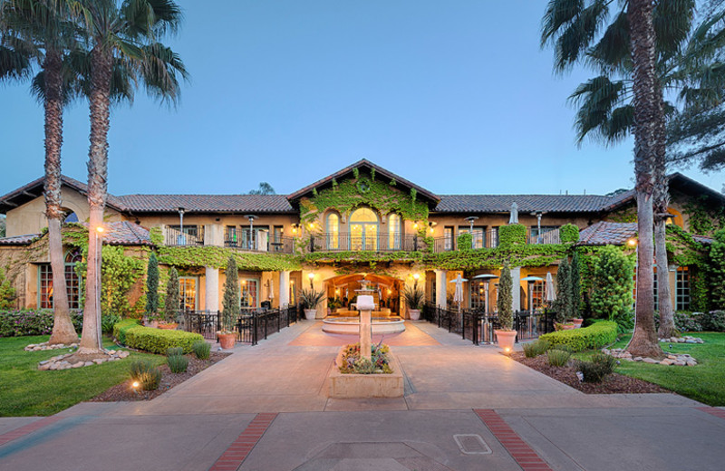 Exterior View of Hotel Los Gatos